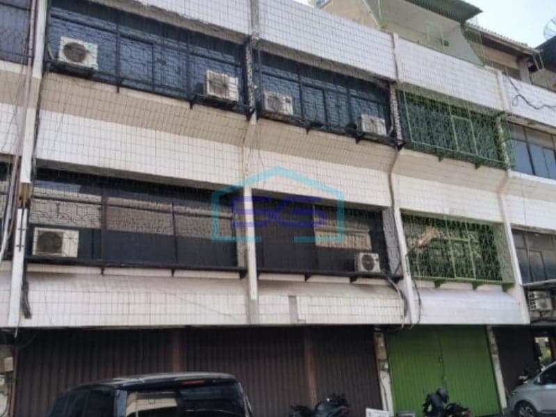 Cheap Shophouse for Sale in Pangeran Jayakarta, Central Jakarta BUA 500 sqm