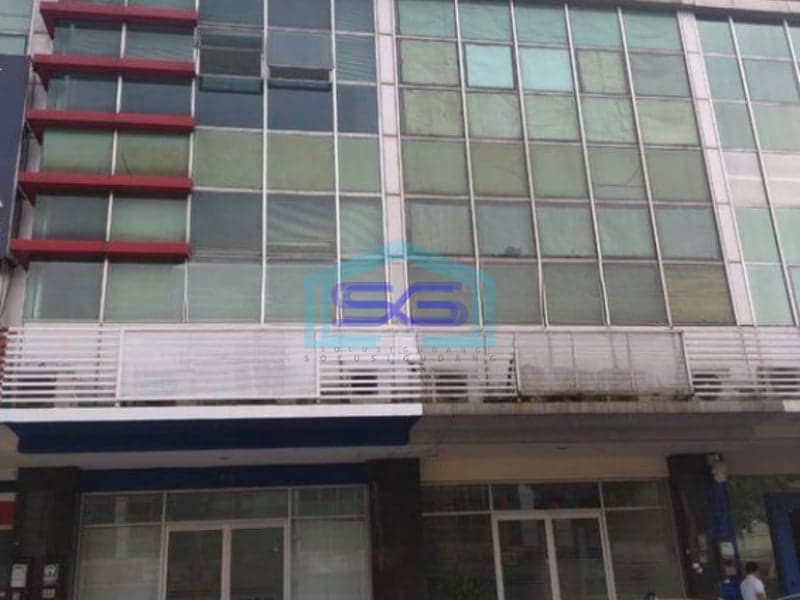 Disewakan Ruko 3 Lantai Siap Usaha di Bsd Dekat Teras Kota Tangerang LB 225m2