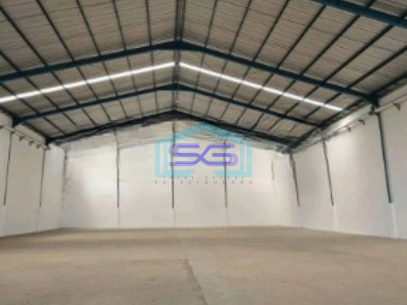 Dijual Gudang Luas Tanah  1426 m² Akses Container di Waru Surabaya