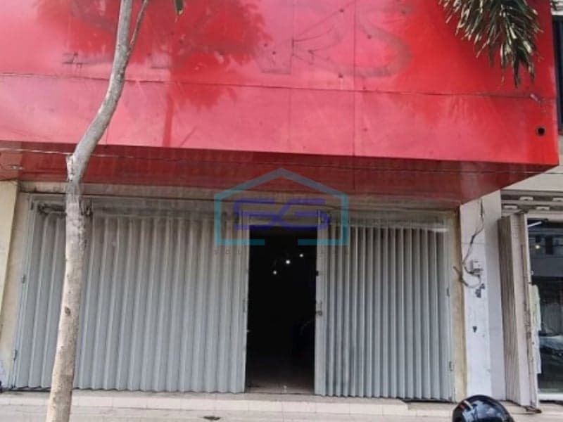 Shophouse for Rent Building Area 240 sqm Located in Kediri East Java