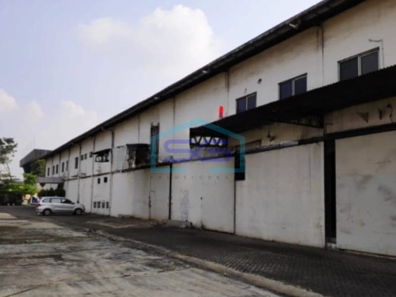 CHEAPEST Large and Spacious Warehouse for Sale in a Complex at Pulogadung, East Jakarta, Land Area 5534m2
