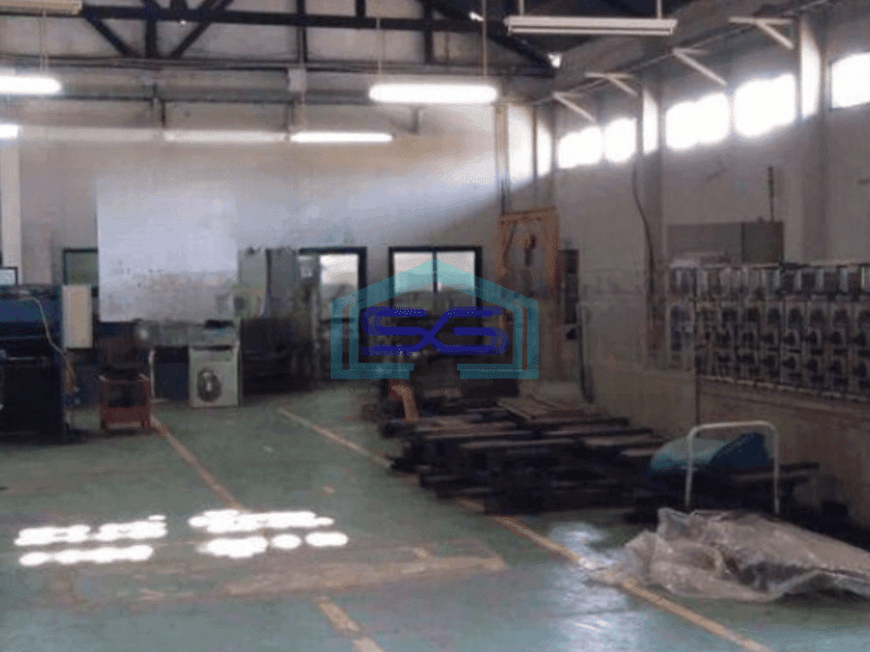 Dijual Cepat PabrikSiap Huni Luas Bangunan  1000 m² di Karawang Barat