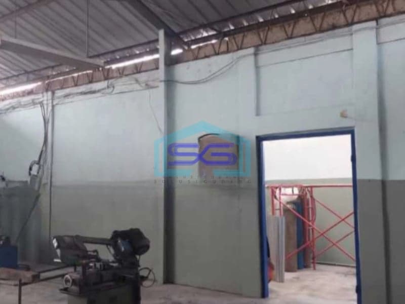 Dijual Gudang Luas Tanah  470 m² Lokasi di Bekasi
