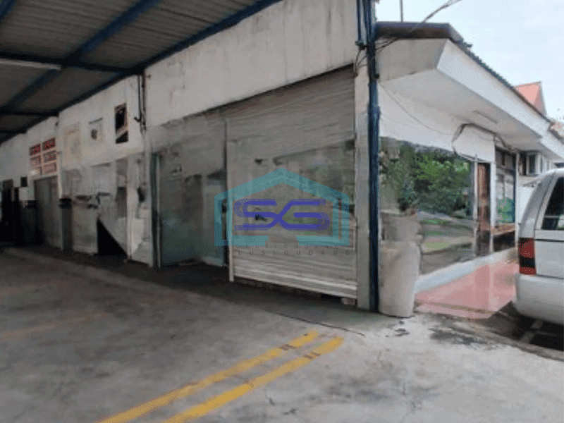 Disewakan Gudang Lokasi Strategis Pinggir Jalan Raya Cempaka Putih Luas Tanah 757 m²