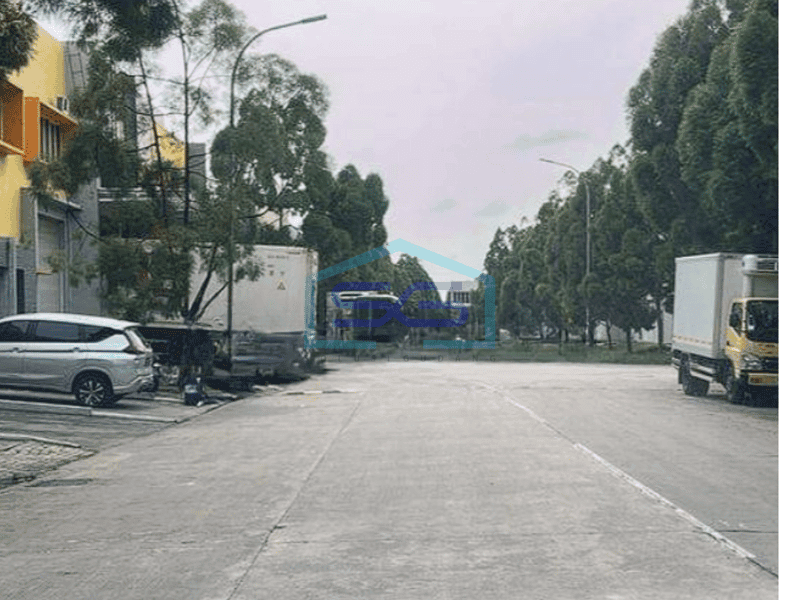 Disewakan gudang bagus siap pakai di Poris