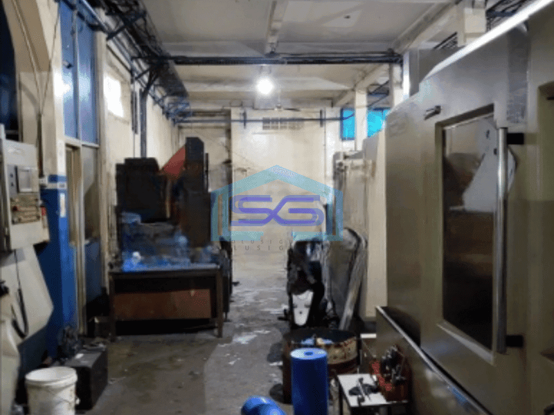 Dijual Cepat Pabrik Lokasi Strategis di Pinggir Jalan Raya Cengkareng Jakarta Barat