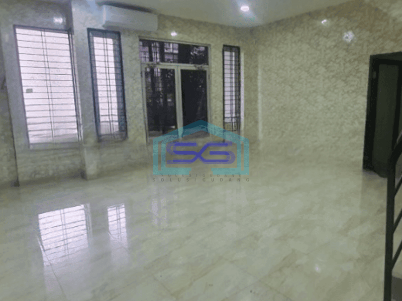 Dijual Gudang Ada Kantor Luas Bangunan  1500 m² di Cengkareng Jakarta Barat
