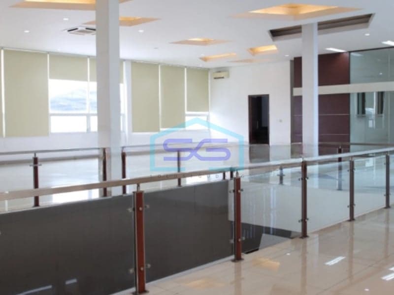 Disewakan Ruang Usaha Lokasi Strategis Siap Pakai Area Regol Kota Bandung LB 370m2