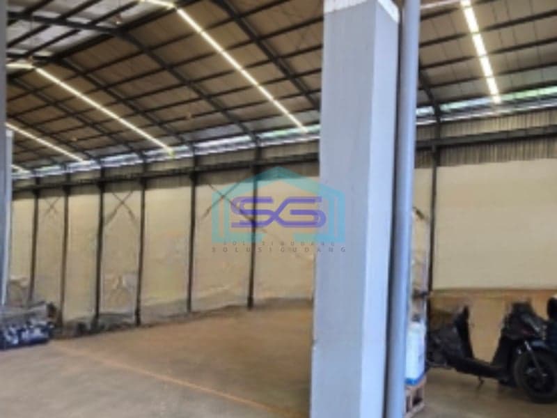 Disewakan Gudang Luas Bangunan 5670 m² Lokasi Ngaliyan Semarang