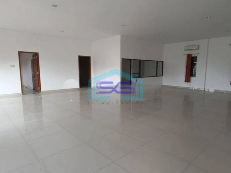 Disewakan Gudang Besar Plus Kantor Murah Area Gamping Sleman Dekat Ringroad LT 2000m2
