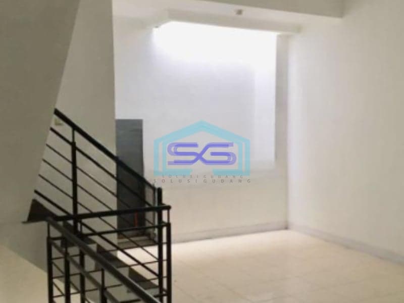 Dijual Ruko 2 Lantai Luas Bangunan  170 m²  Lokasi Bebas Banjir di Bekasi