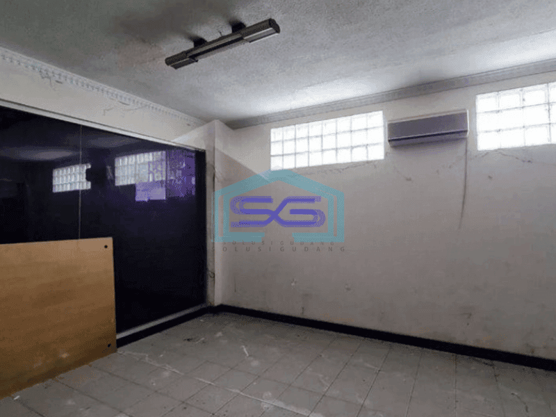 Disewakan Ruang Usaha di Semarang Luas 1000m2 Bangunan Siap Pakai