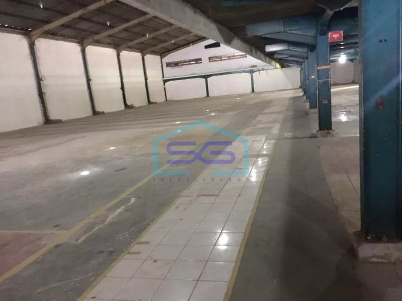 DISEWAKAN GUDANG LOKASI CIRACAS JAKARTA TIMUR