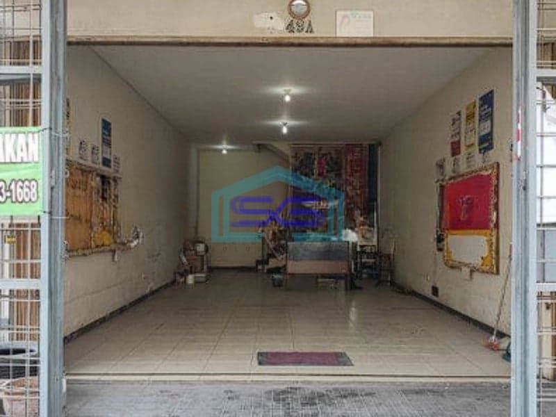 Disewakan Ruko Strategis Hadap Timur Daerah Bandung LB 120m2