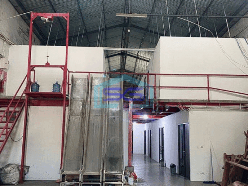 Dijual Gudang Margomulyo Permai Surabaya Saat ini Dipakai Sebagai Kantor 2 Lantai, Kondisi Rapi Bagus
