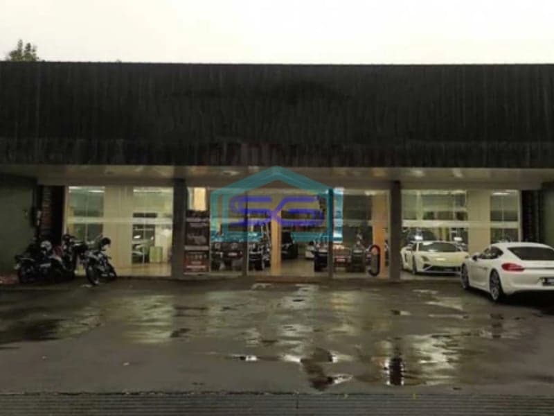 Disewakan Ruang Usaha Cocok Usaha di Mainroad Cihampelas Bandung LB 375m2