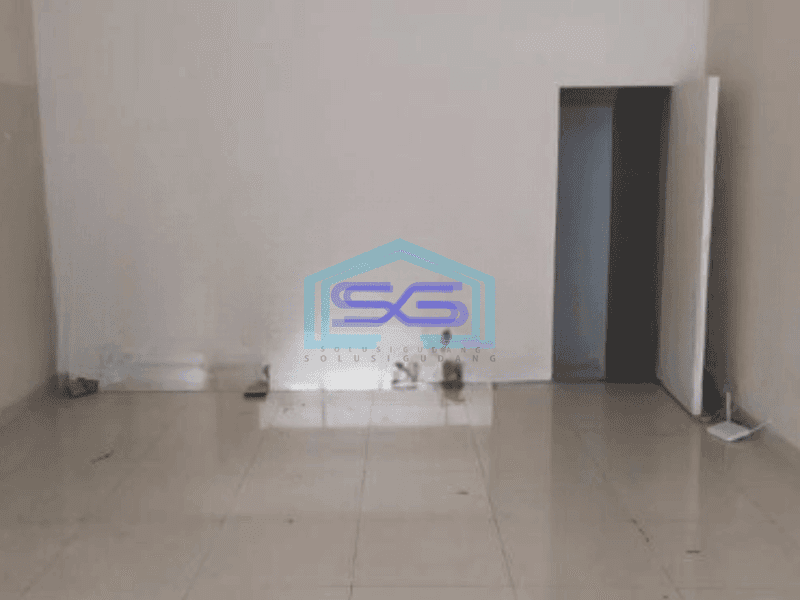 Disewakan Ruko Luas Bangunan  432 m² di Cengkaren Jakarta Barat