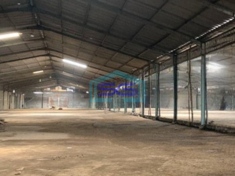 Disewakan Gudang Luas Bangunan 5400 m² Lokasi Margomulyo Surabaya