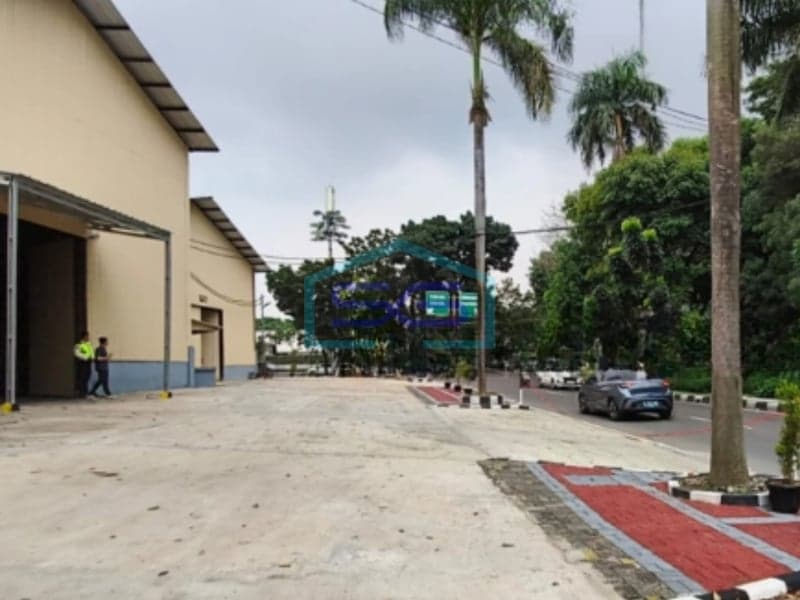 Disewakan Gudang Arjuna Kebon Jeruk Jakarta Barat Luas Bangunan 870M² Akses Truk