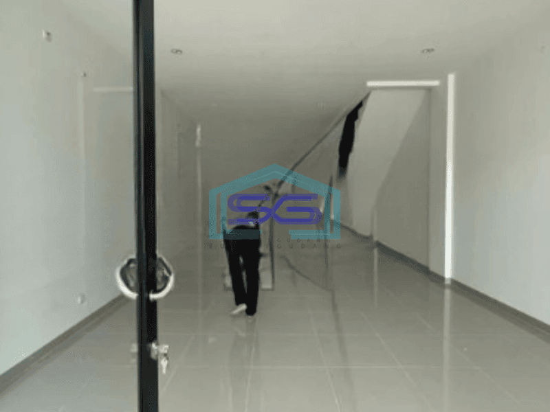 Dijual Cepat Ruko Turun Harga di BSD Tangerang Luas Bangunan  200 m²