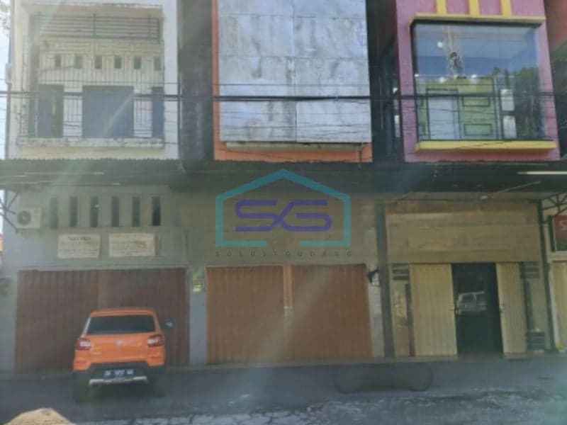 Disewakan Ruko di Jalan Pumorow LB 260 m², Manado Sulawesi Utara