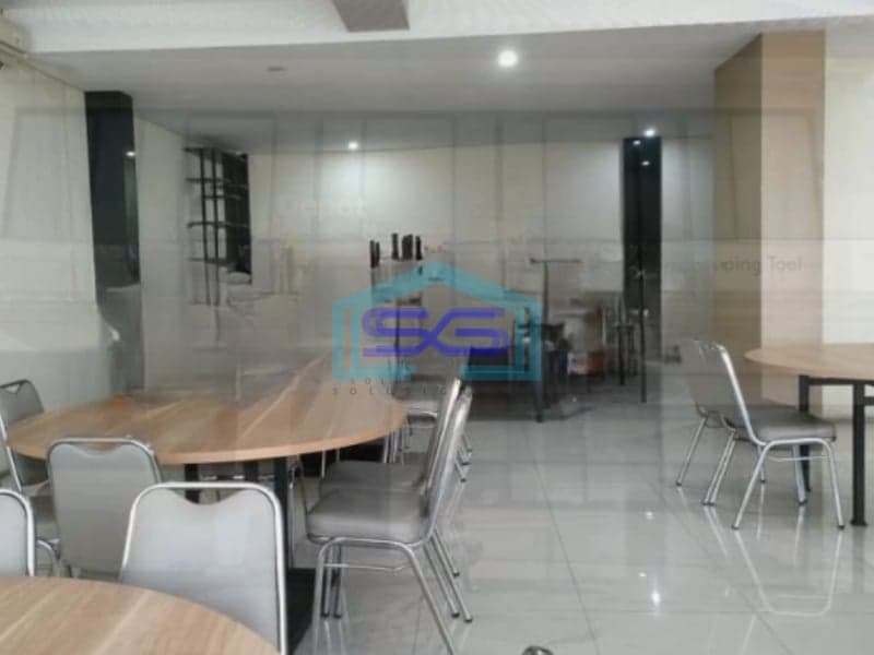 Disewakan Ruko 3 Lantai Luas Bangunan  250 m² Lokasi Nusa Dua Badung Bali