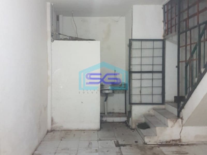 Dijual Ruko Tempat Strategis di Angke Jakarta Barat LB 333m2
