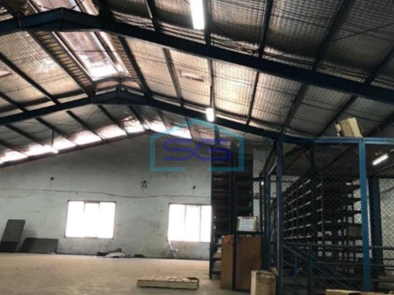 Warehouse for Sale in Strategic Location Sunter Muara, North Jakarta BUA 3,000 m²