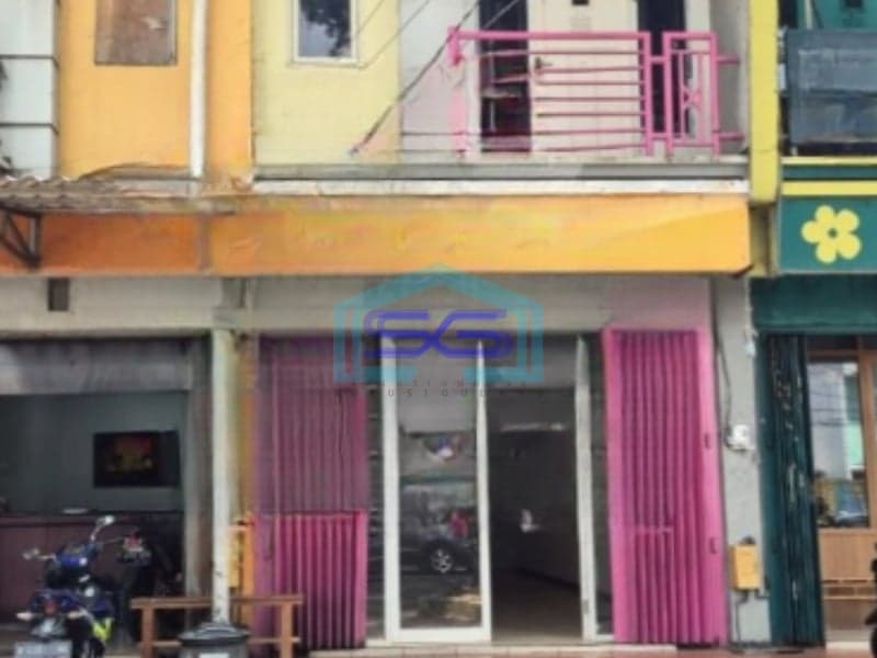 Disewakan Ruko Lokasi Strategis Luas Bangunan  268 m² di Klojen Malang
