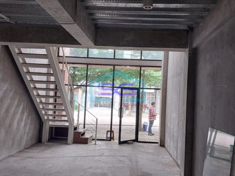 Disewakan Ruko Mezanine di Jalan Noerdin Pandji Palembang LB 100m2