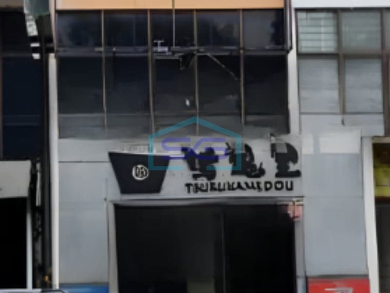 Disewakan Ruko 3 Lantai Luas Bangunan 435 m² di Taman Ratu Jakarta Barat