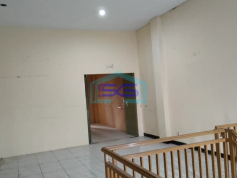 Disewakan Ruko Bizpark Kopo Bandung Siap Masuk Akses Masuk Kontainer LB 206m2