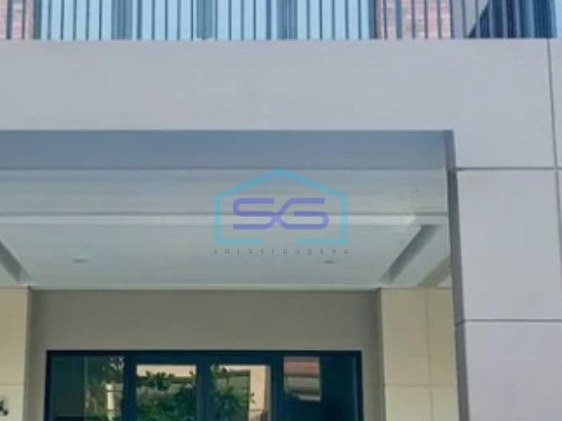Spacious Shophouse for Rent, Building Area 163 sqm, Located in Tangerang Banten