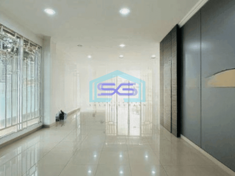Disewakan Ruko Luas Bangunan  360 m² di Green Lake City Jakarta Barat
