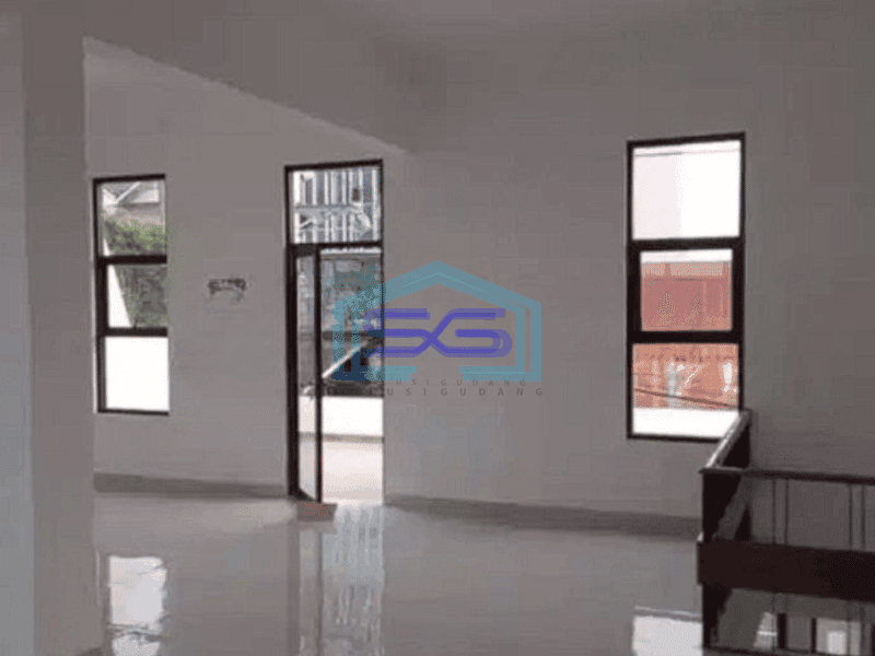Disewakan  Ruko Area Tengah Kota Cocok Untuk Kantor dan Usaha di Yogyakarta LB 300m2