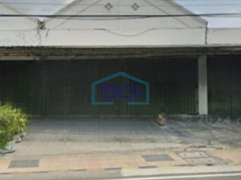 Affordable Shophouse for Rent Land Area 135 m² Location in Madiun