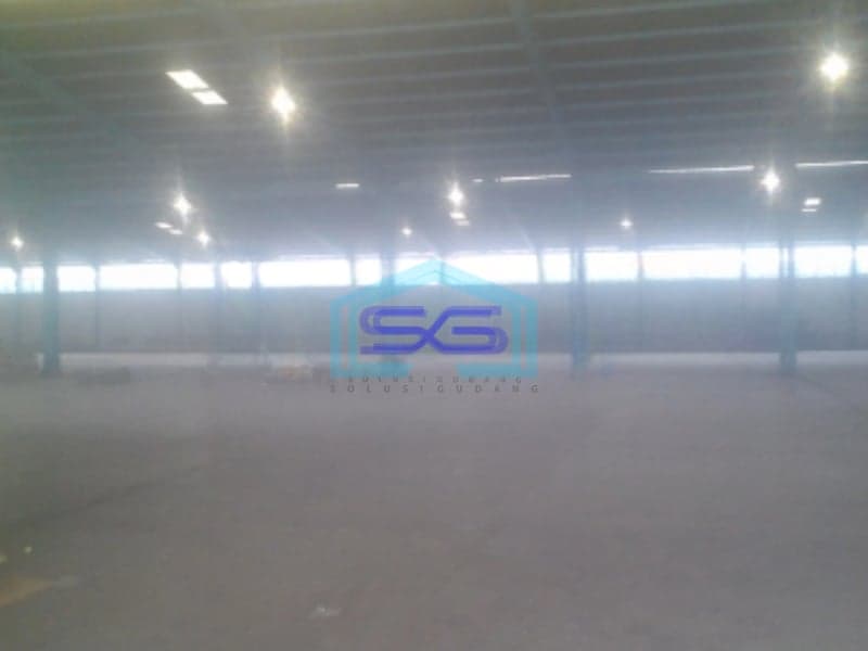Disewakan Gudang Bersama Cisirung  Di Moch Toha Bandung Luas Bangunan  8800 m²