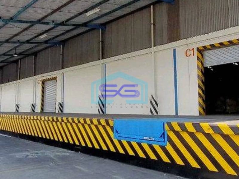Disewakan Jarang ada! Gudang Berikut Racking di Kawasan Pergudangan Cakung Jakarta Timur