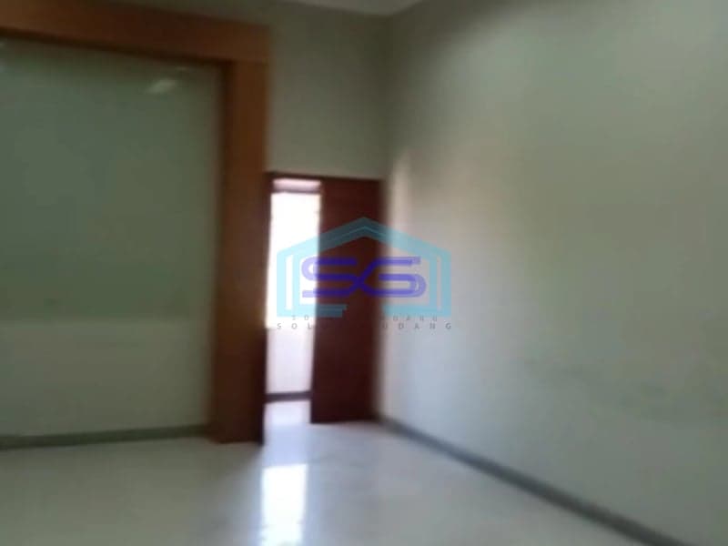 Dijual Ruko 3 Lantai Mahendradata Denpasar Bali Parkir Luas LT 300m2