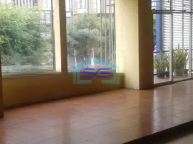 Dijual Ruko 2 Lantai Lokasi Strategis di Yogyakarta Luas Bangunan 450 m²