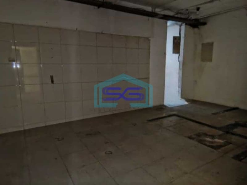 Disewakan Ruko Besar di Pinggir Jalan Raya Jatiasih Bekasi Luas Bangunan  320 m²
