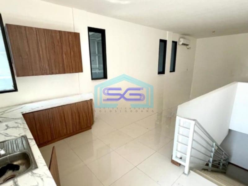 Disewakan Ruko Luas Tanah  170 m² Lokasi Pluit Jakarta Utara