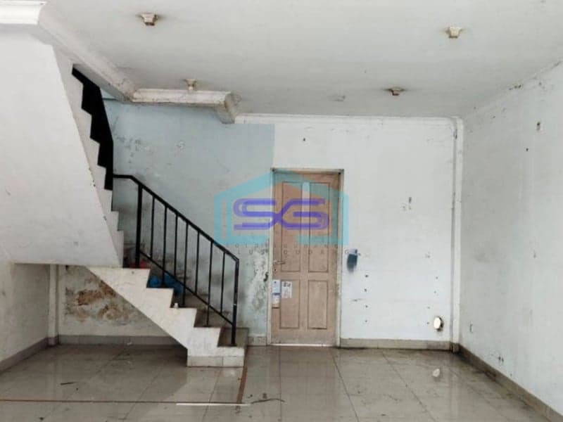 Disewakan Ruko Symphoni 3 lantai Di Harapan Indah Bekasi