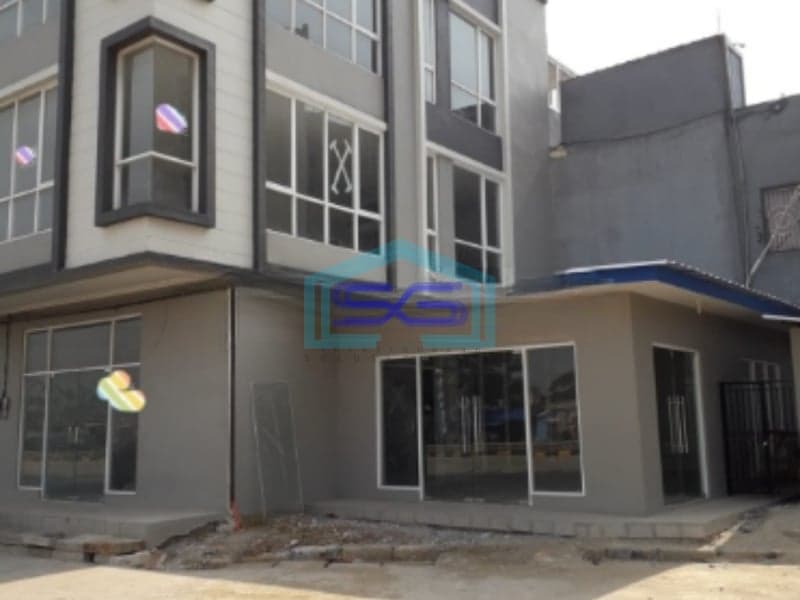 Dijual Cepat Ruko Hook Royal Palm Cengkareng Jakarta Barat  Luas Bangunan 300m2