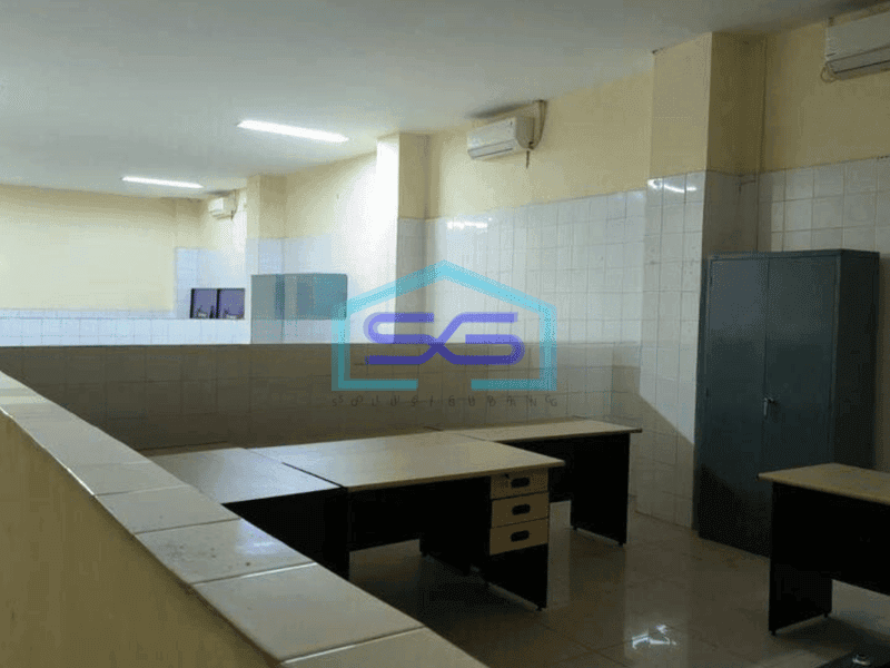 Disewa Ruko Gandeng Strategis di Tebet Barat Jakarta Selatan