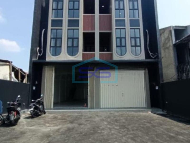 Disewakan Ruko di Srengseng Sawah Jagakarsa, Jakarta Selatan LB 260 m²