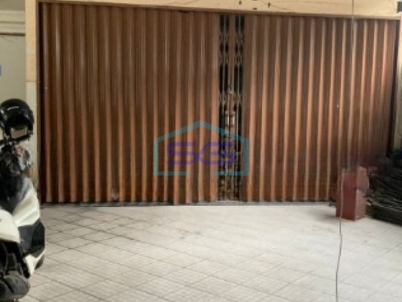 For Sale: 3-Story Shophouse, Land Size 150 m², Located in Cikokol Tangerang Banten