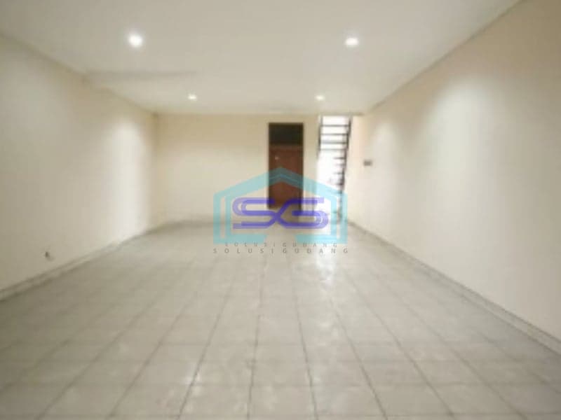Disewakan Ruko Bagus Lokasi Premium Pusat Komersial di Sudirman Bandung LB 300m2