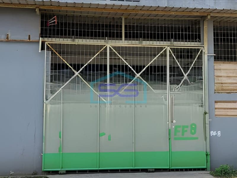Warehouse for Sale, Former Workshop in Kosambi, Tangerang Banten, Building Area 710 m²