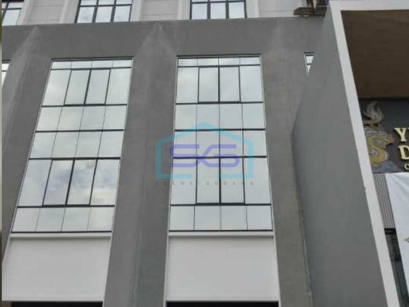 For Sale: Shop House Kelapa Gading North Jakarta Main Road Location Land Area 67 m²